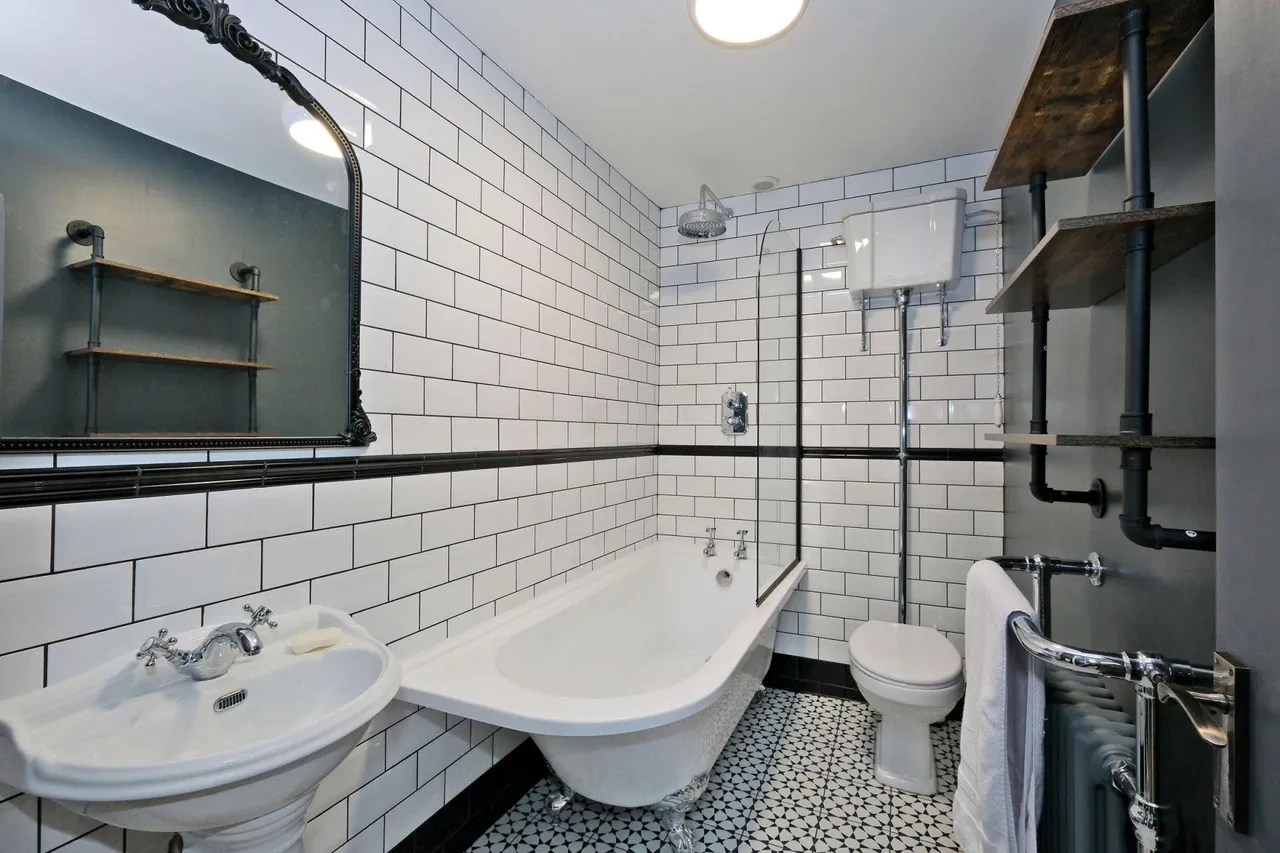 Caroline Place, Rosemount, AB25, photo 10