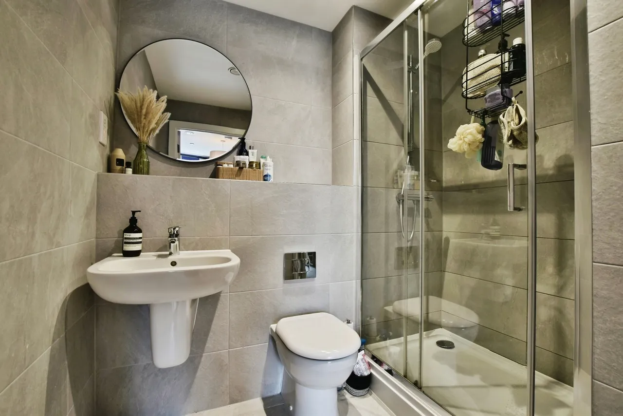 Wharf Road, Altrincham, WA14, photo 20