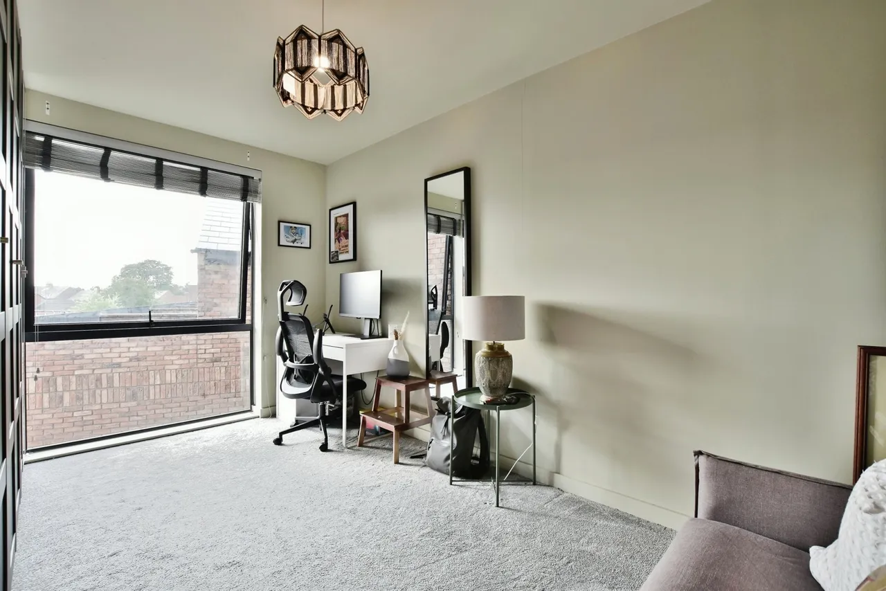 Wharf Road, Altrincham, WA14, photo 8