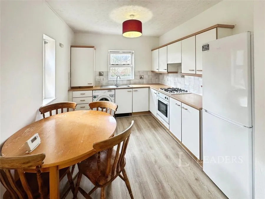 Woodhead Drive, Cambridge, CB4, photo 3