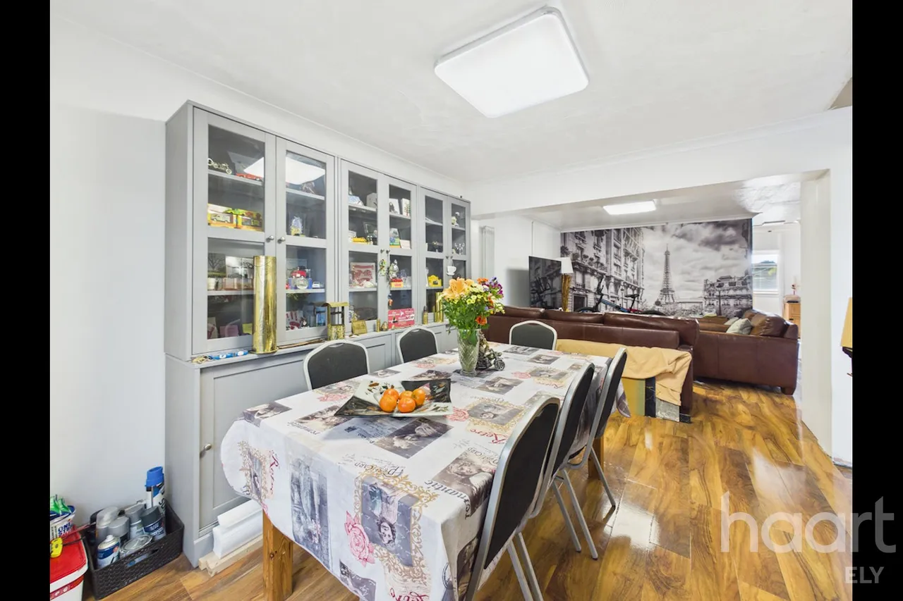 Linden Close, Haddenham, CB6, photo 4
