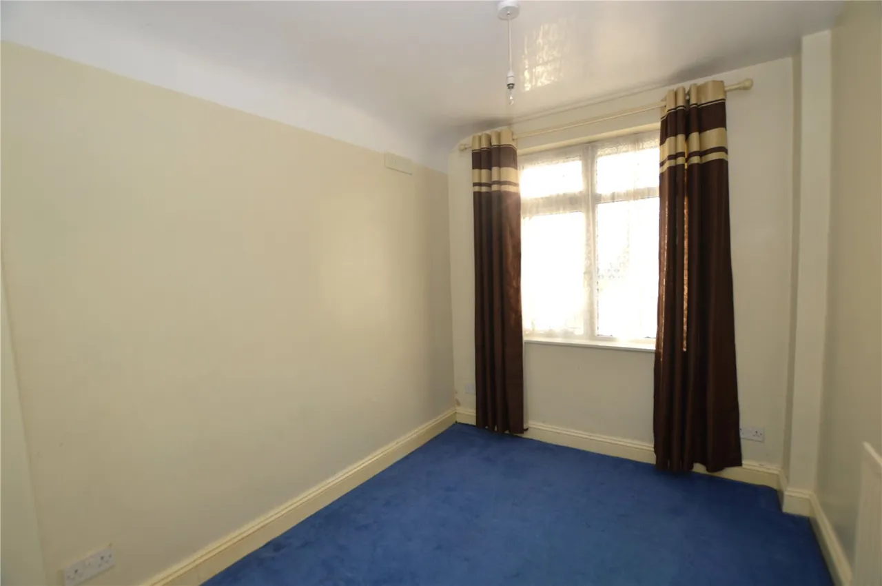 Birchanger Road, London, SE25, photo 5