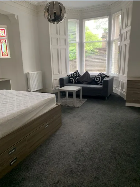 1 bed flat to rent, Roseangle, West End, DD1