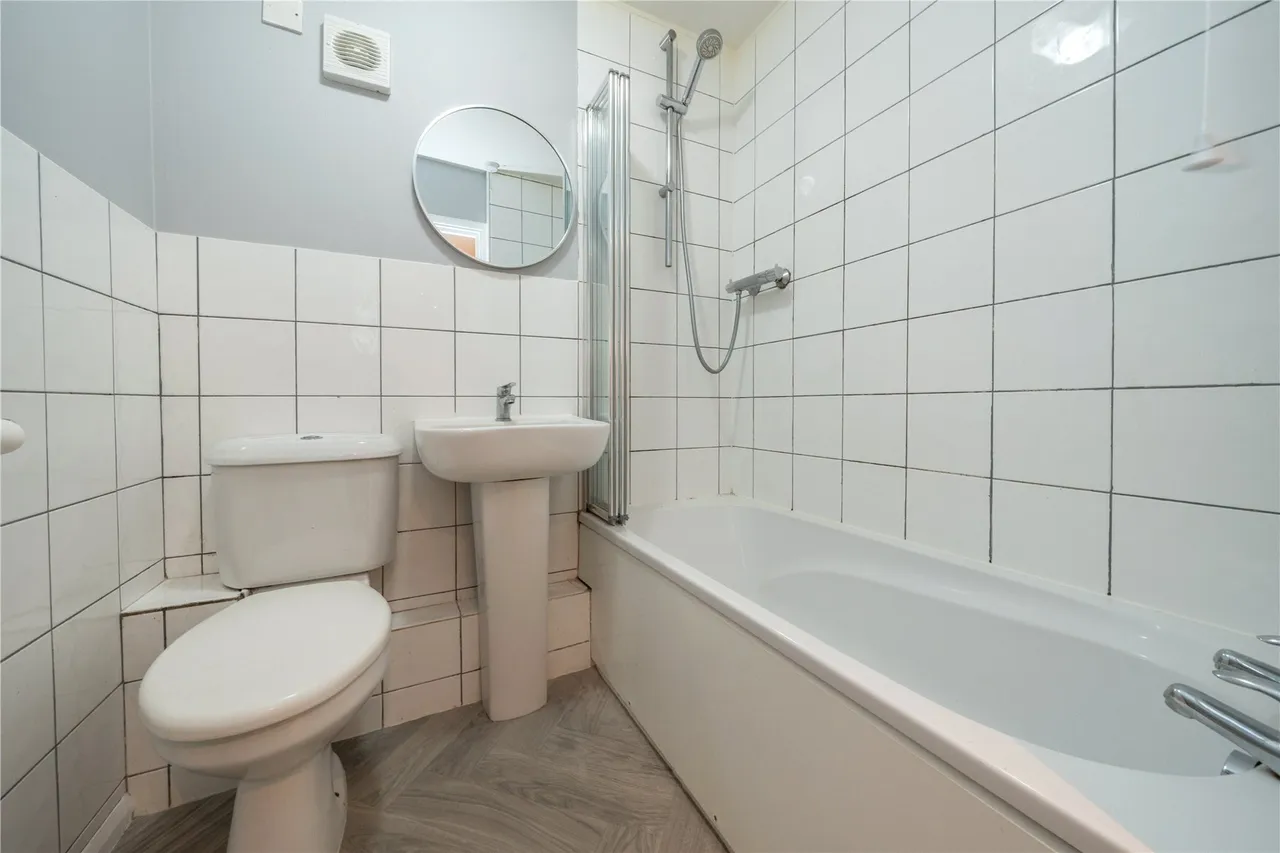 Addlestone Park, Addlestone, KT15, photo 11