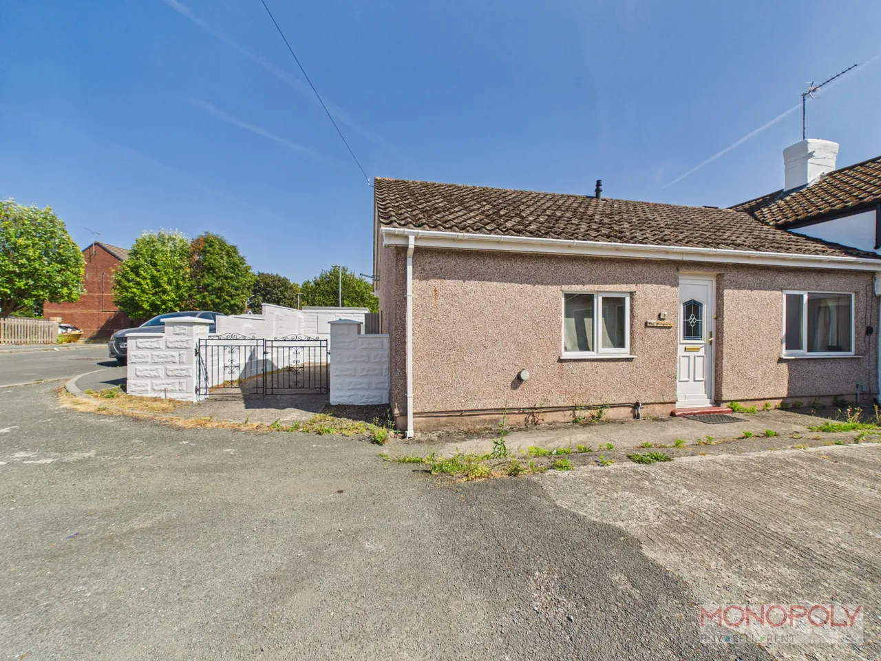 2 bed house for sale, The Bungalow Bryn Hilyn Lane, Mold, CH7