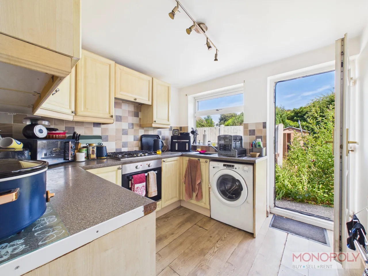 The Bungalow Bryn Hilyn Lane, Mold, CH7, photo 5
