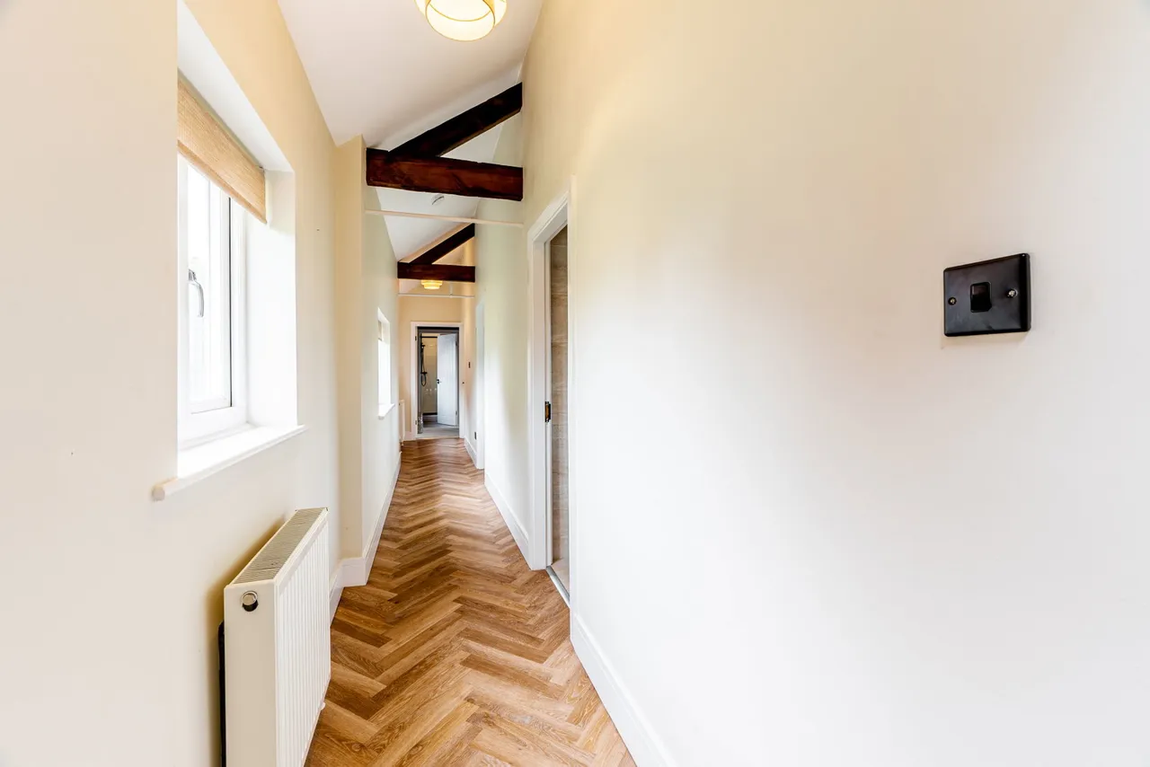 Swarbourn Mews, Yoxall, DE13, photo 13