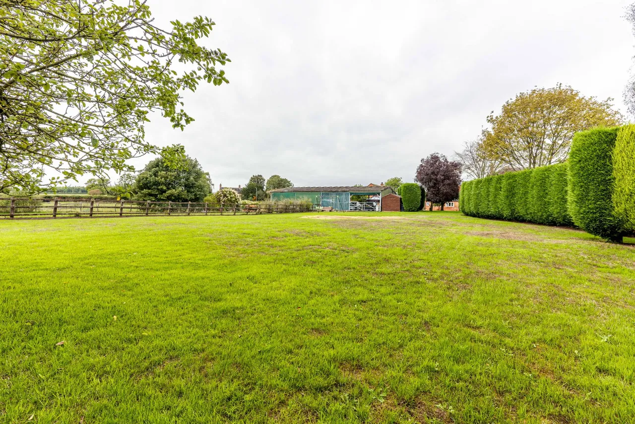 Swarbourn Mews, Yoxall, DE13, photo 23