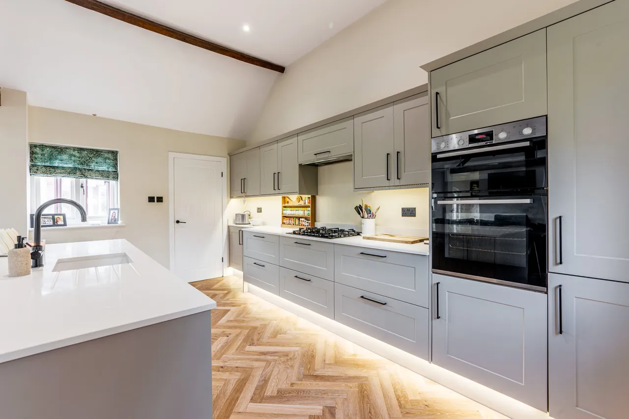 Swarbourn Mews, Yoxall, DE13, photo 6