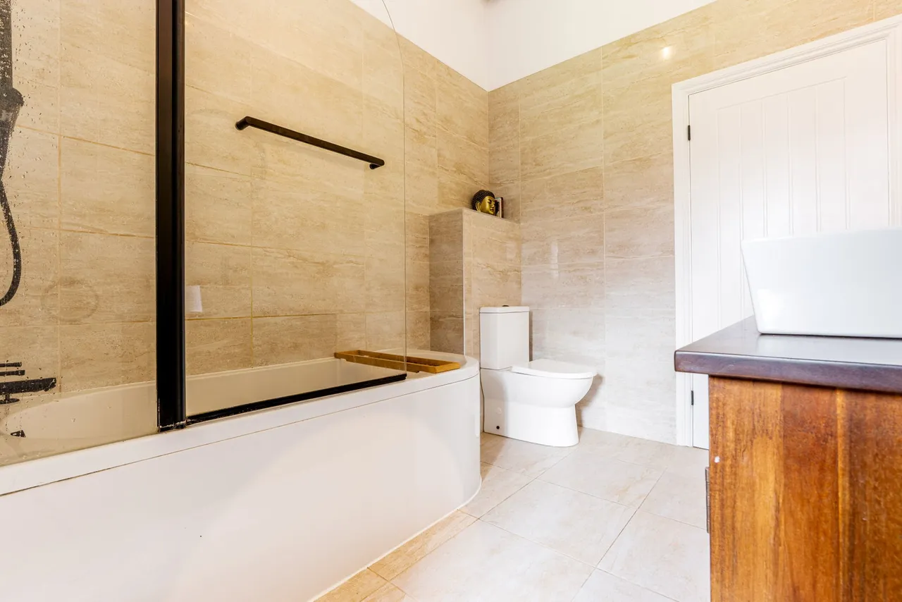 Swarbourn Mews, Yoxall, DE13, photo 22