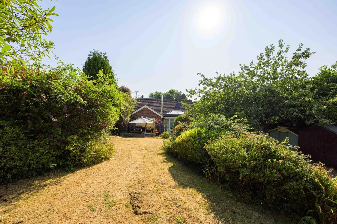 Church Lane, Hagworthingham, PE23, photo 26