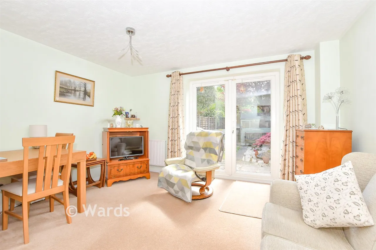 Gooch Close, Allington, ME16, photo 3