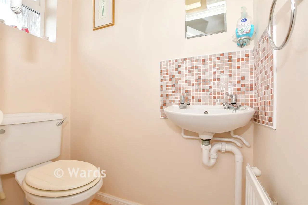 Gooch Close, Allington, ME16, photo 9