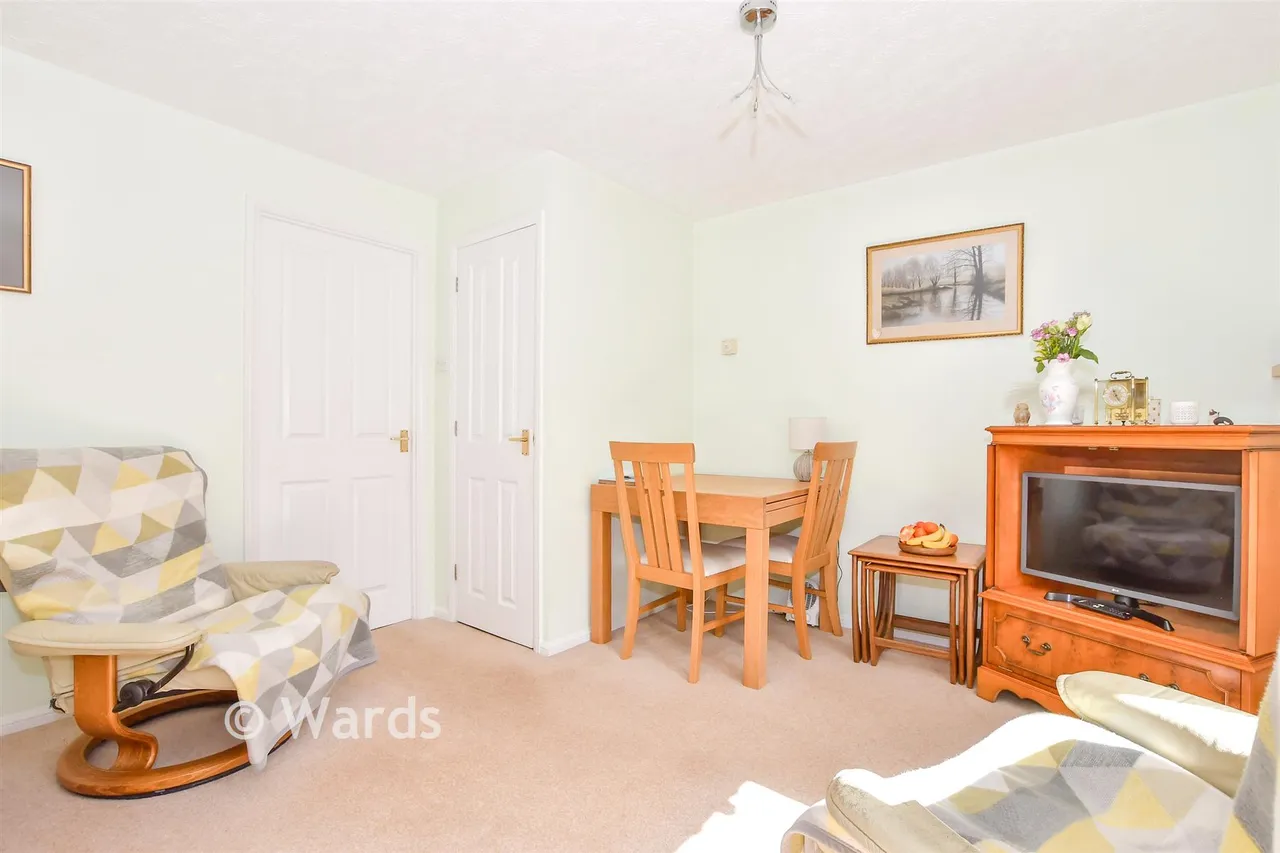 Gooch Close, Allington, ME16, photo 6