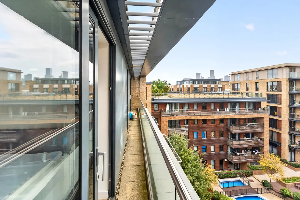Albatross Way, London, SE16, photo 5