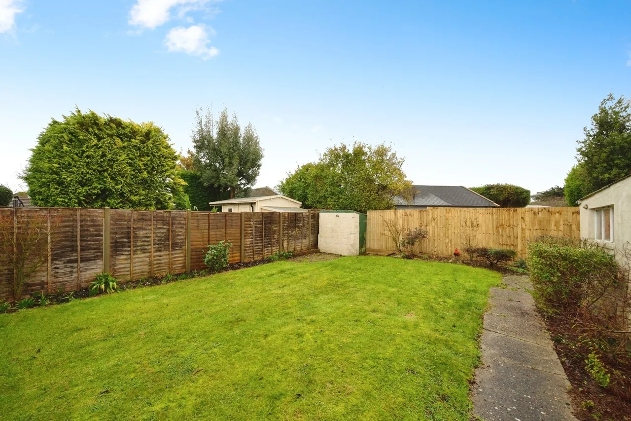 Copse Lane, Hayling Island, PO11, photo 14