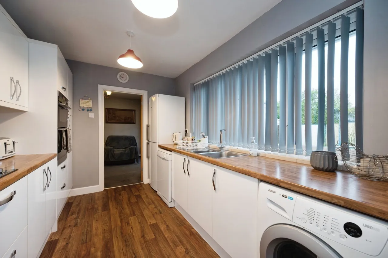Copse Lane, Hayling Island, PO11, photo 2