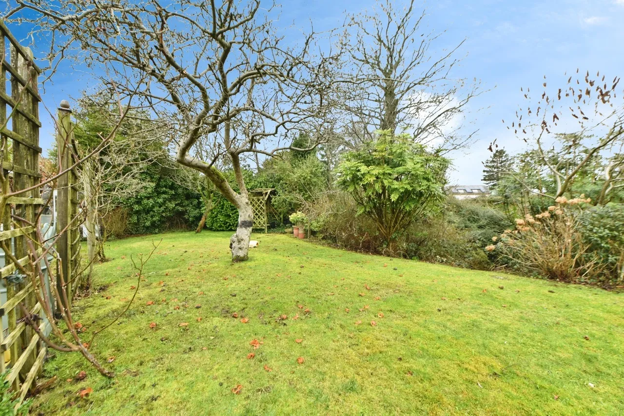 Pennine Road, Woodley, Stockport, SK6, photo 12