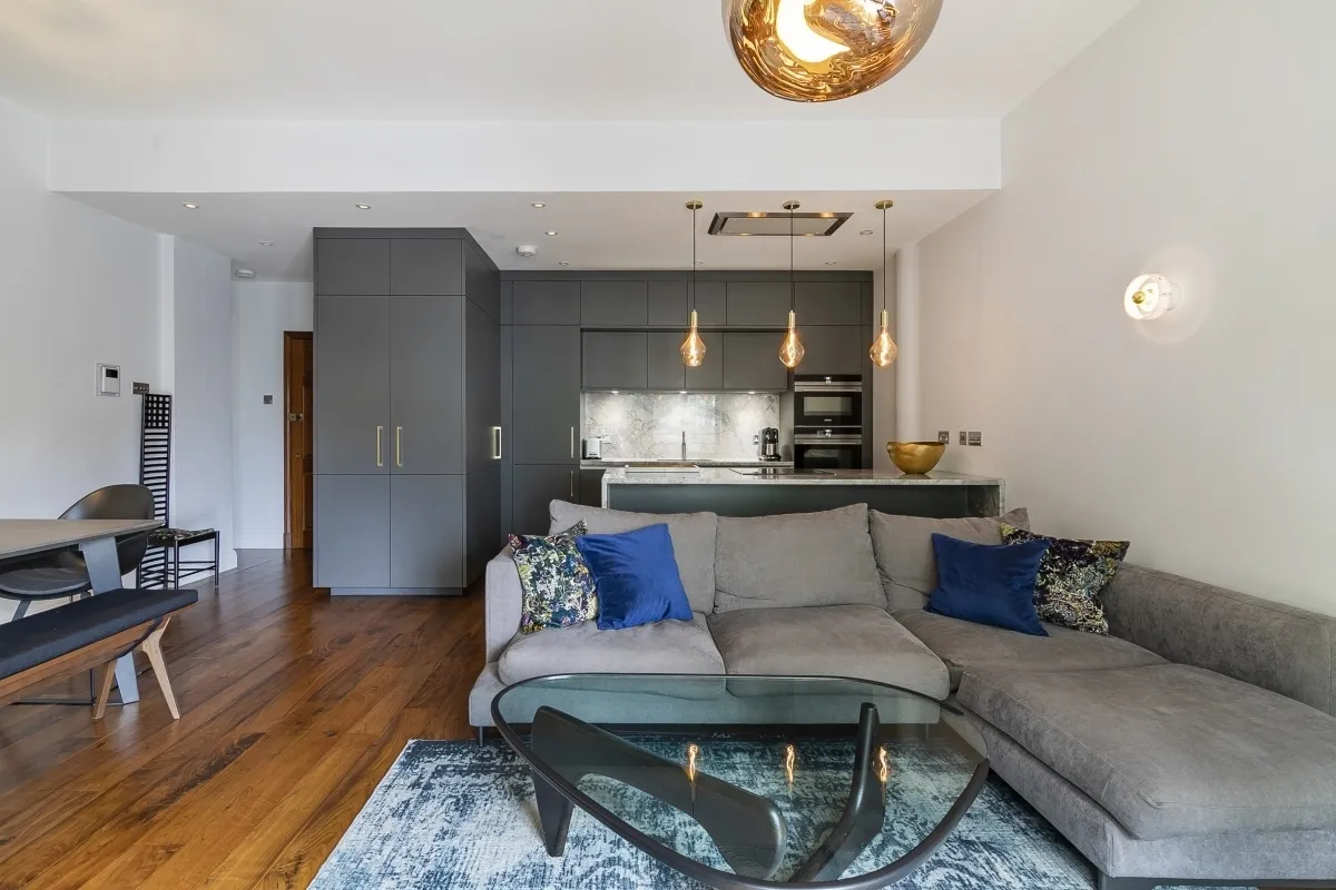 2 bed flat to rent — Herbal Hill London EC1R