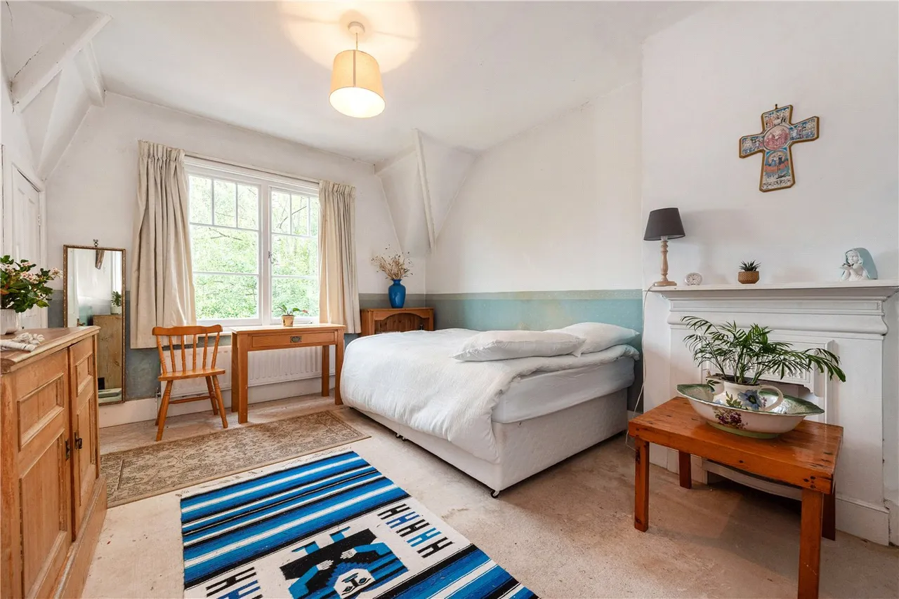 Town Lane, Petersfield, GU32, photo 6