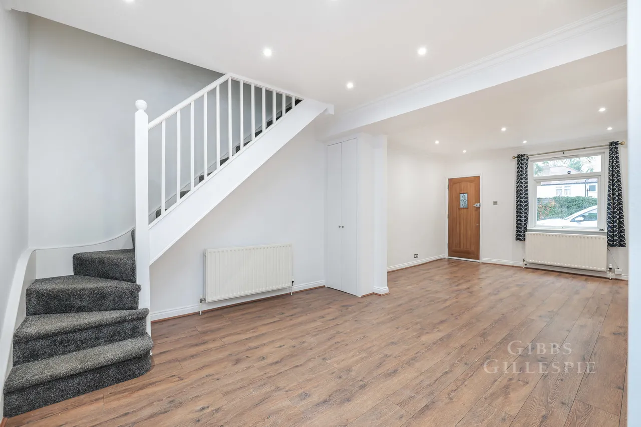 Park Road East, Uxbridge Fees Apply, UB10, photo 16
