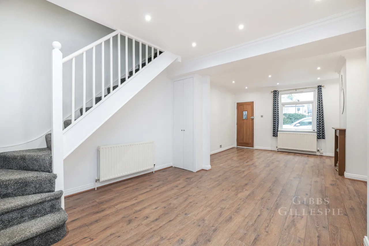Park Road East, Uxbridge Fees Apply, UB10, photo 15