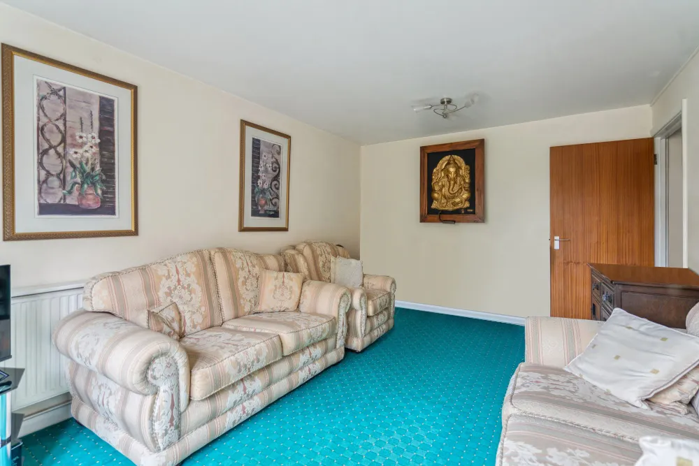 Uxbridge Road, Pinner, HA5, photo 7