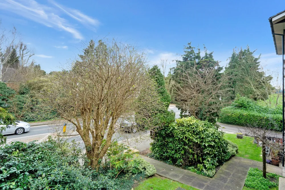 Uxbridge Road, Pinner, HA5, photo 10