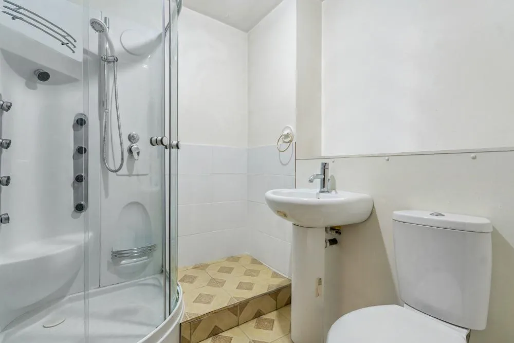Uxbridge Road, Pinner, HA5, photo 4
