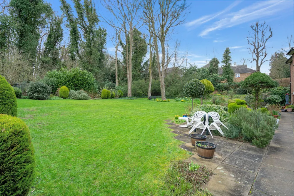 Uxbridge Road, Pinner, HA5, photo 13