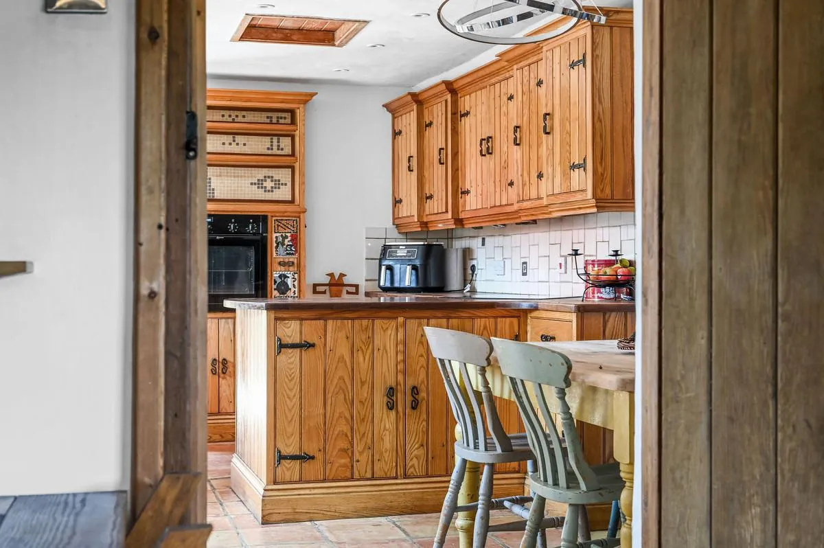 The Street, Hollesley, IP12, photo 5