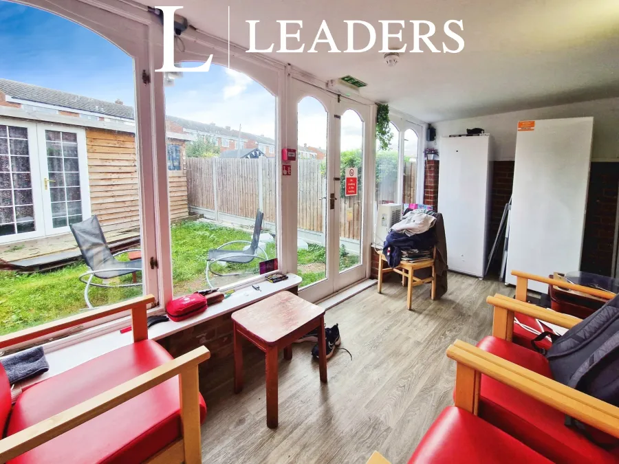 Pugh Place, Stanford-le-Hope, SS17, photo 6