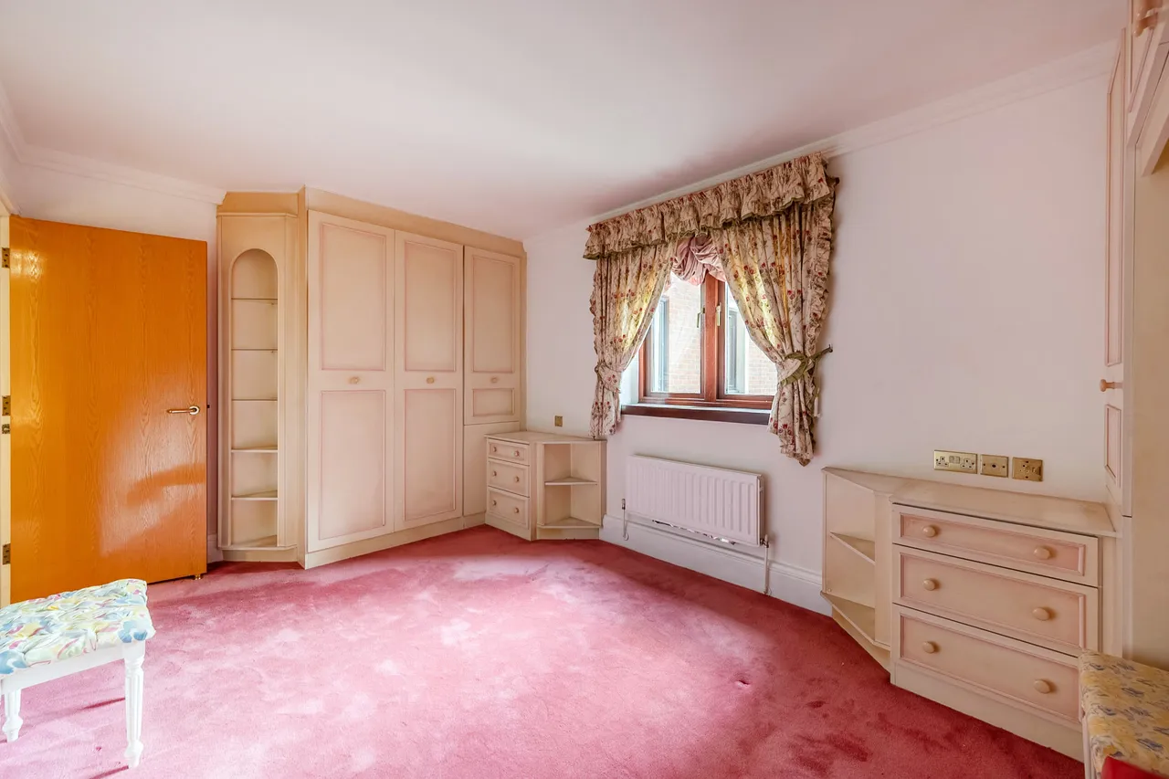12 Chasewood Park, Harrow, photo 4