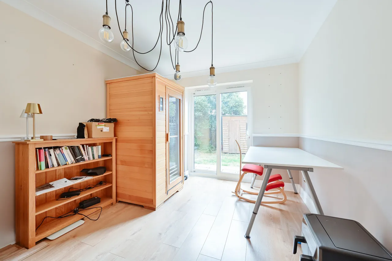 213 Merry Hill Road, Bushey, photo 6
