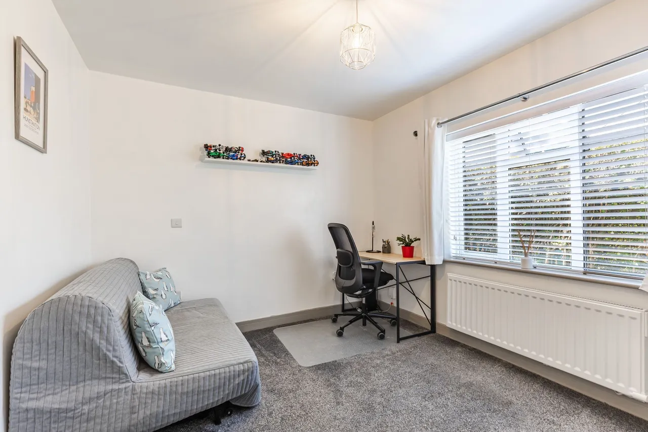 Beautifully Presented Detached Home i, photo 14