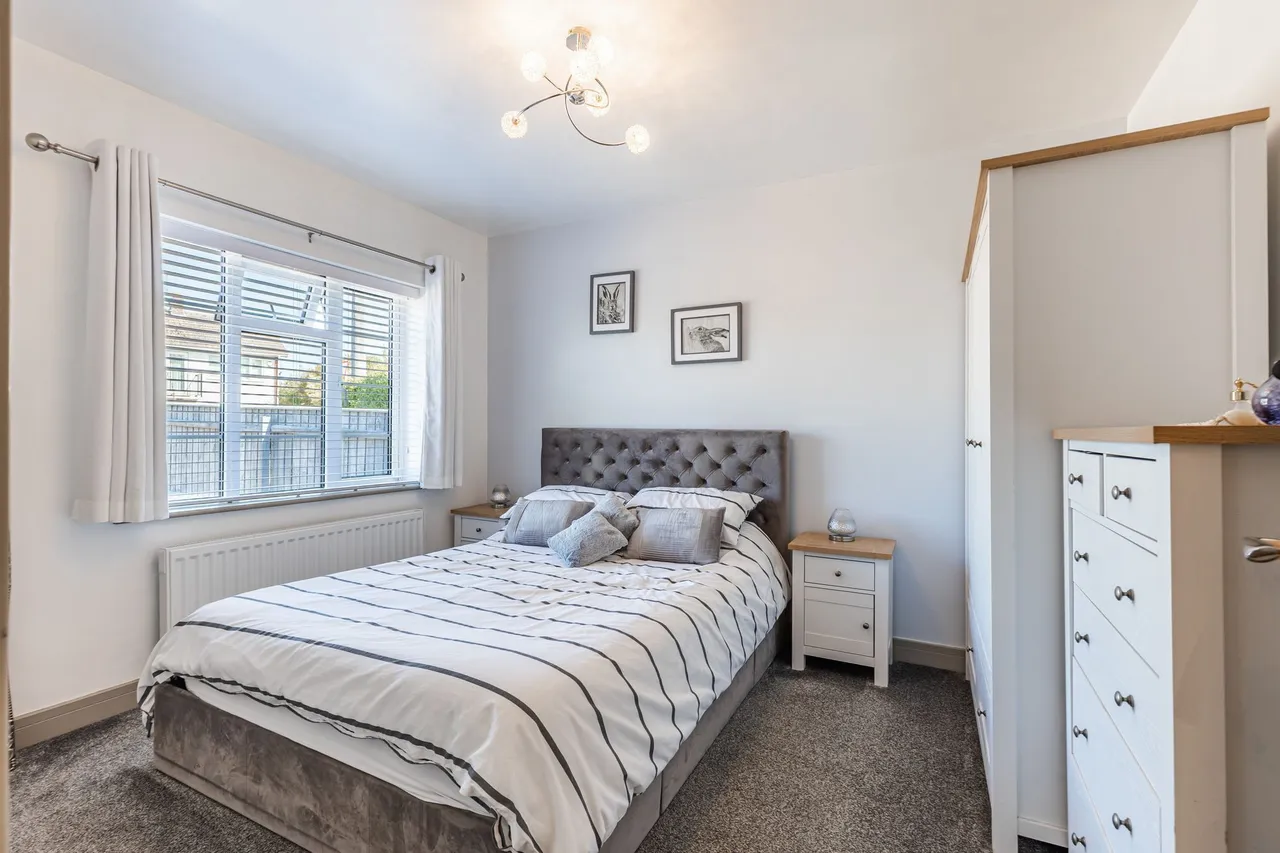 Beautifully Presented Detached Home i, photo 12