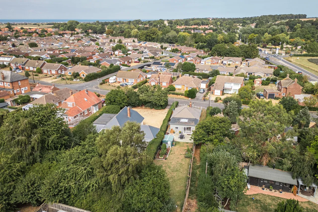 Beautifully Presented Detached Home i, photo 19