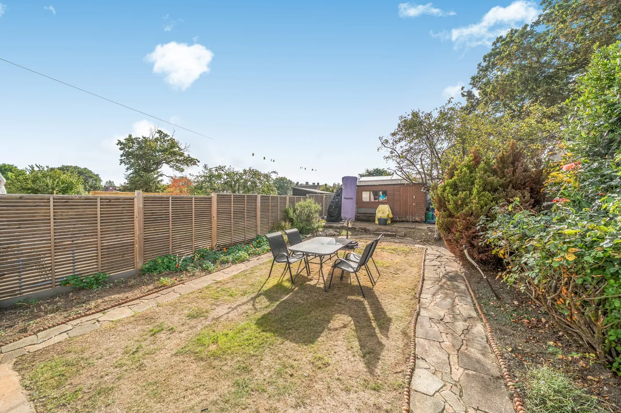Hazelbank Road, SE6, photo 11