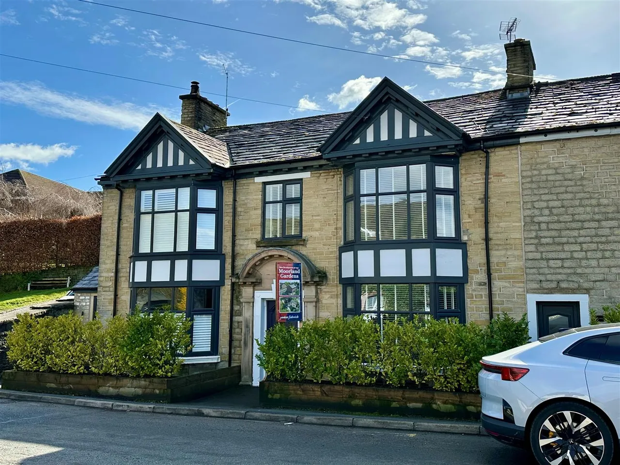 4 bed house for sale, New Mills Road, Birch Vale, SK22