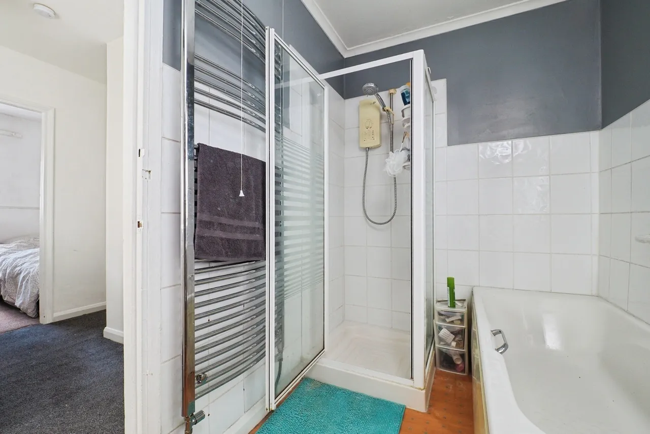 Failsworth Close, Clifton, Nottingham, NG11, photo 4