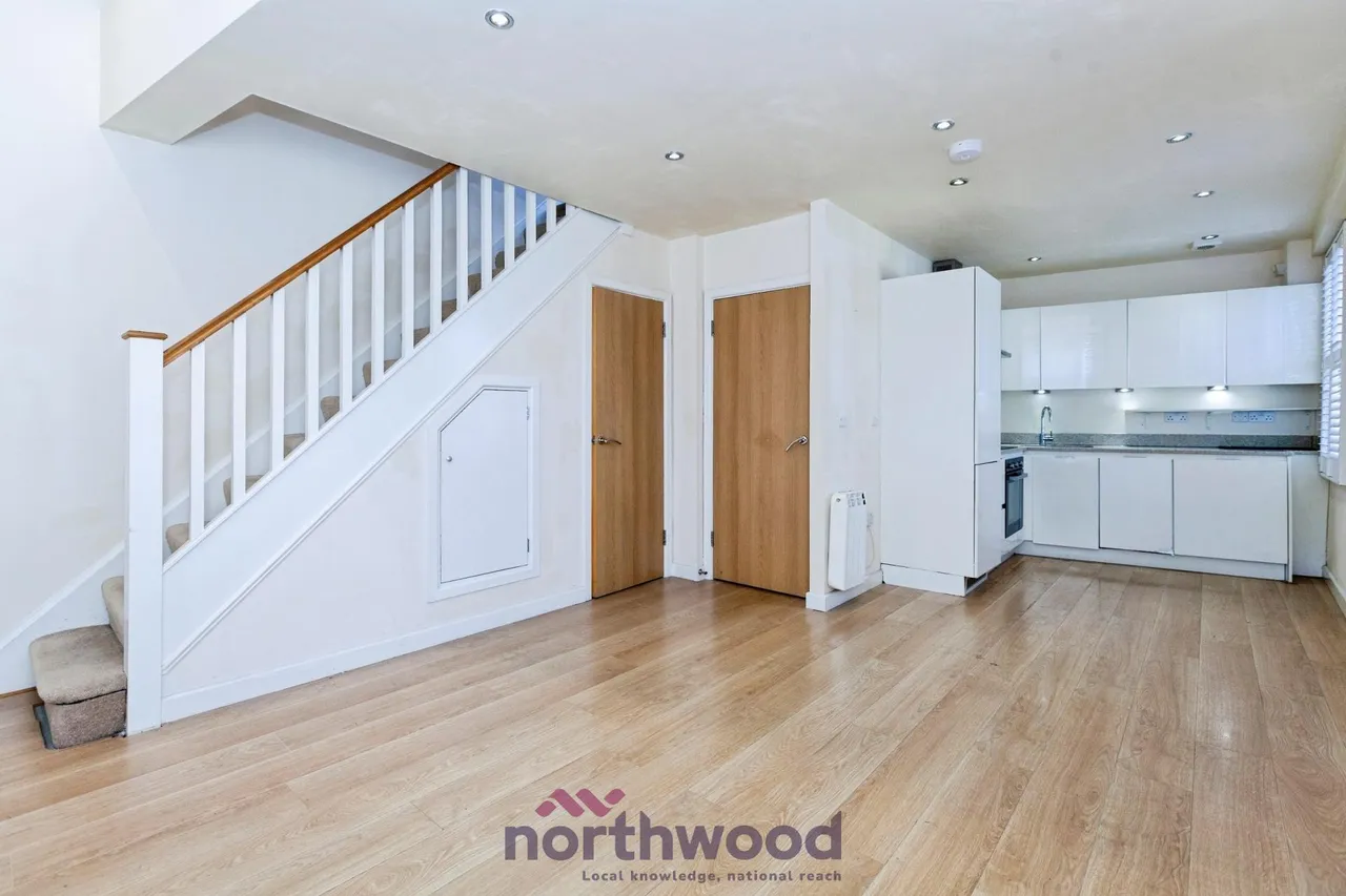 2 bed flat to rent, Oxford Road, Windsor, SL4