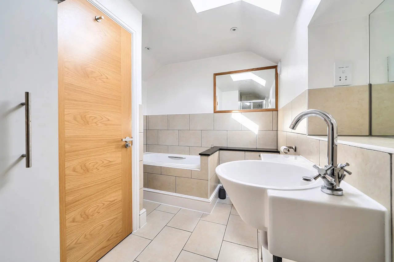 Solesbridge Lane, Chorleywood, WD3, photo 4