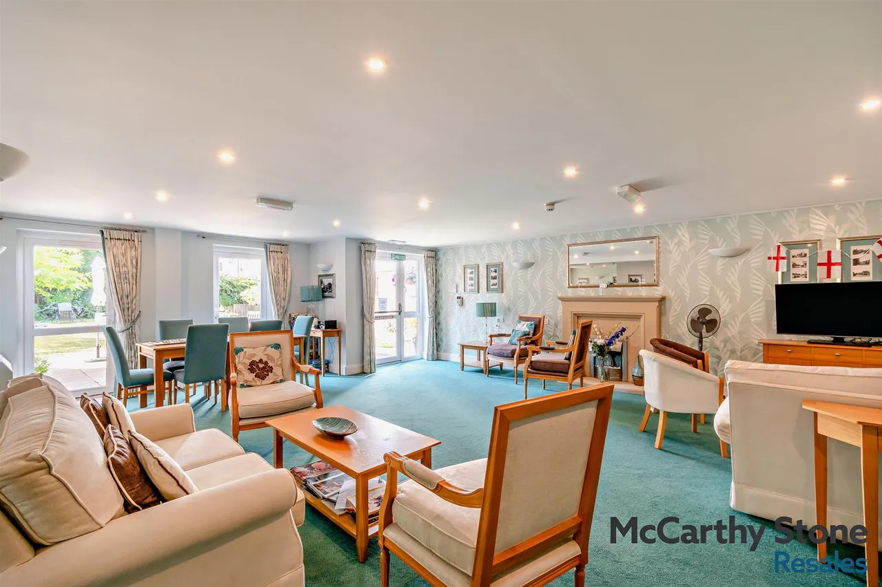 Penlee Close, Edenbridge, TN8, photo 9