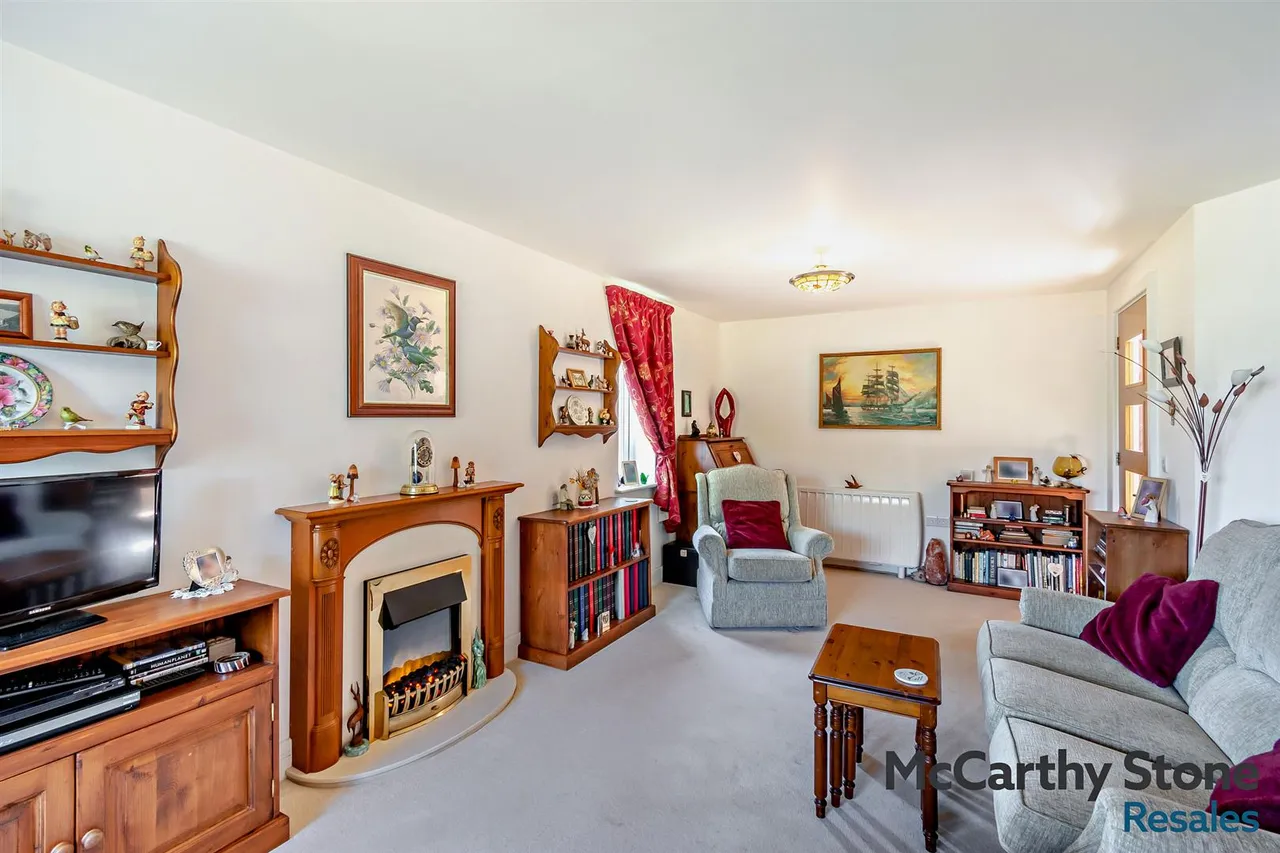 Penlee Close, Edenbridge, TN8, photo 5