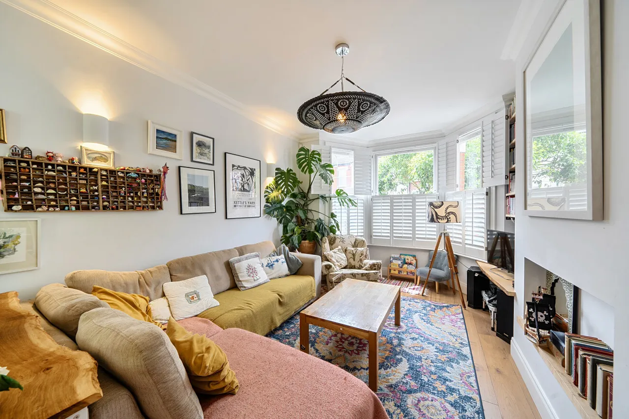 Derby Avenue, London, N12, photo 2