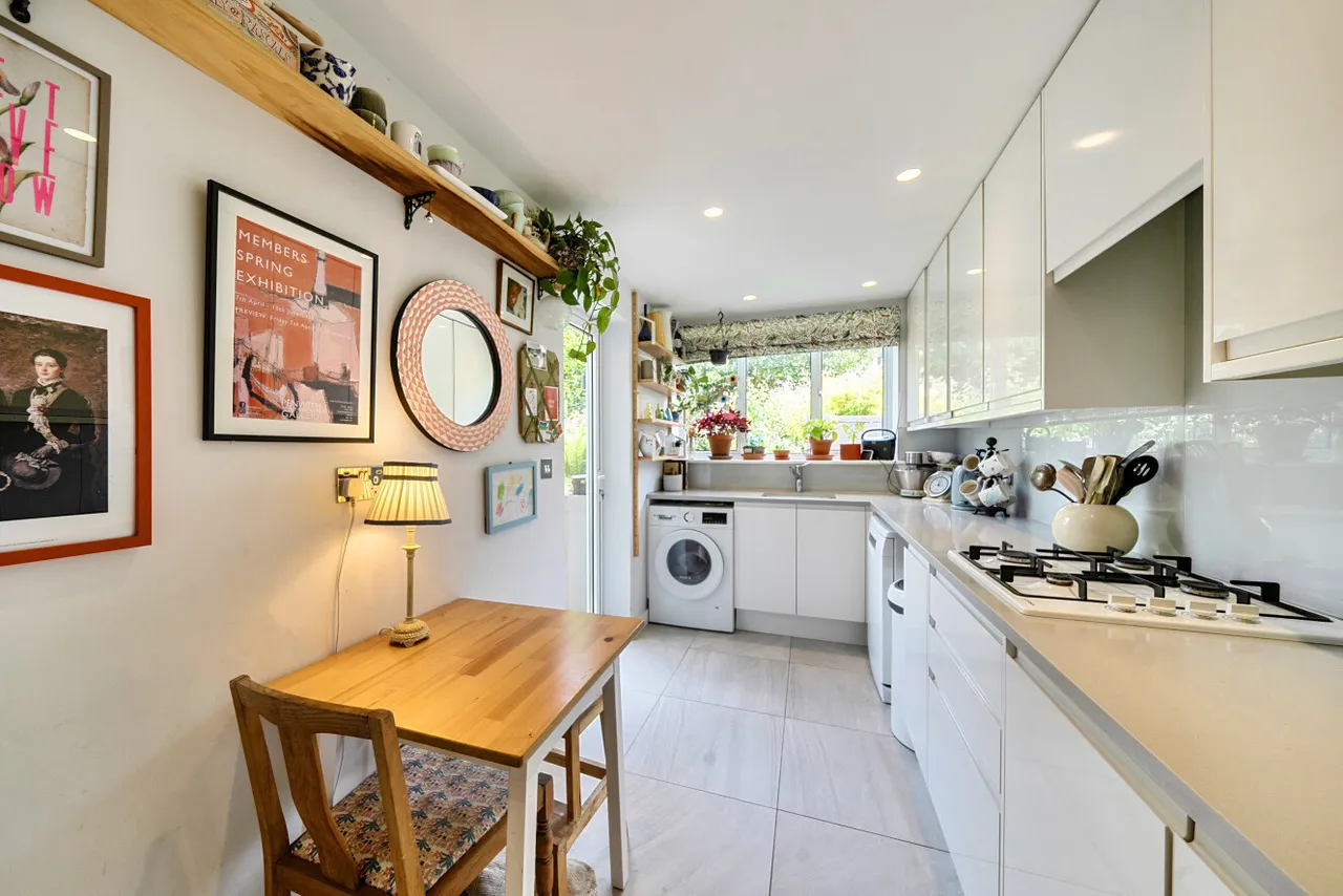 Derby Avenue, London, N12, photo 4