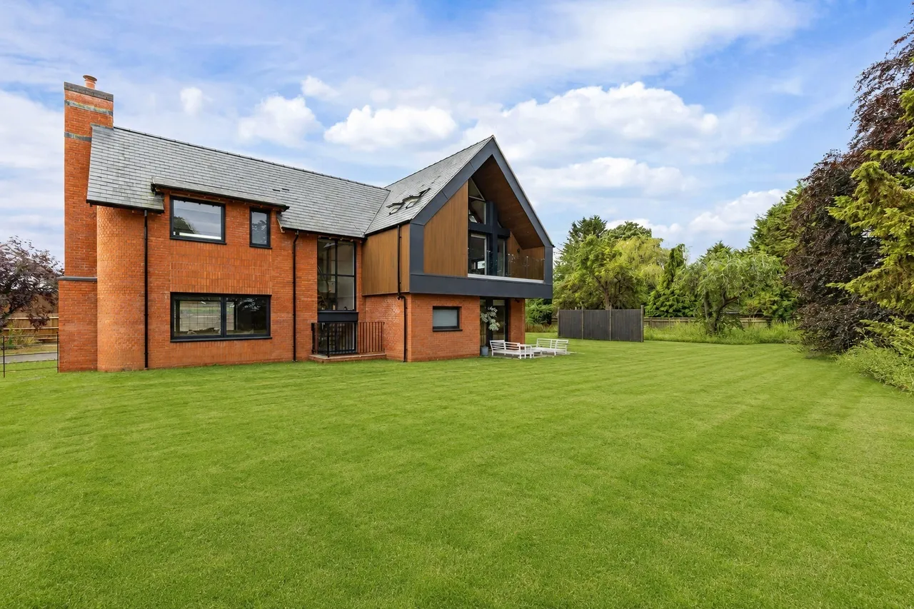 5 bed house for sale — The Collection, Clifford Chambers, CV37