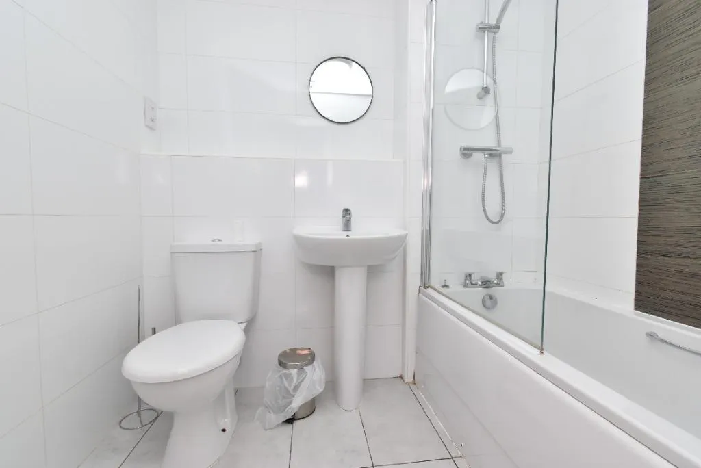 Prince of Wales Road, Norwich, NR1, photo 5