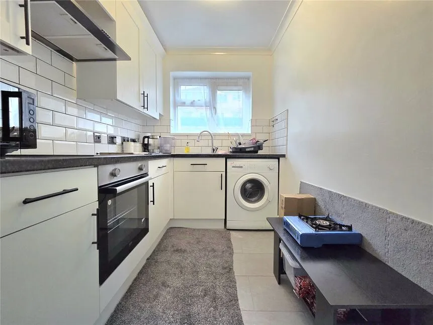 St. Andrew's Road, Walthamstow, E17, photo 5