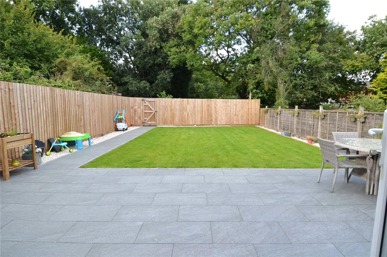Beeches Close, Rubery, Birmingham, B45 9HD, photo 15